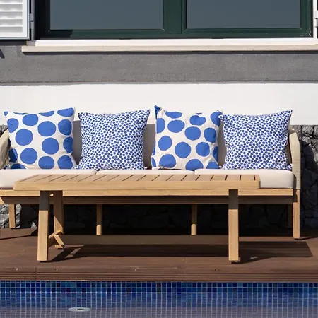 Maya Luxurious House With Pool By Lovelystay בית נופש *