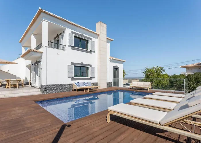 Maya Luxurious House With Pool By Lovelystay Praia Da Luz