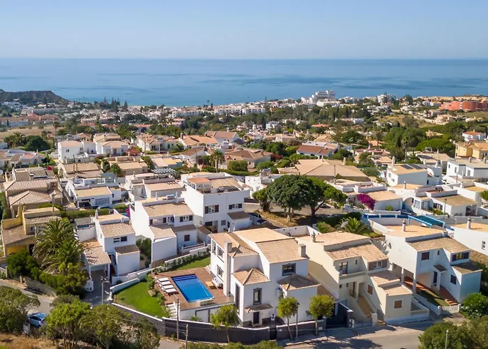 Maya Luxurious House With Pool By Lovelystay Praia Da Luz