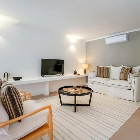 Casa de Férias Maya Luxurious House With Pool By Lovelystay *